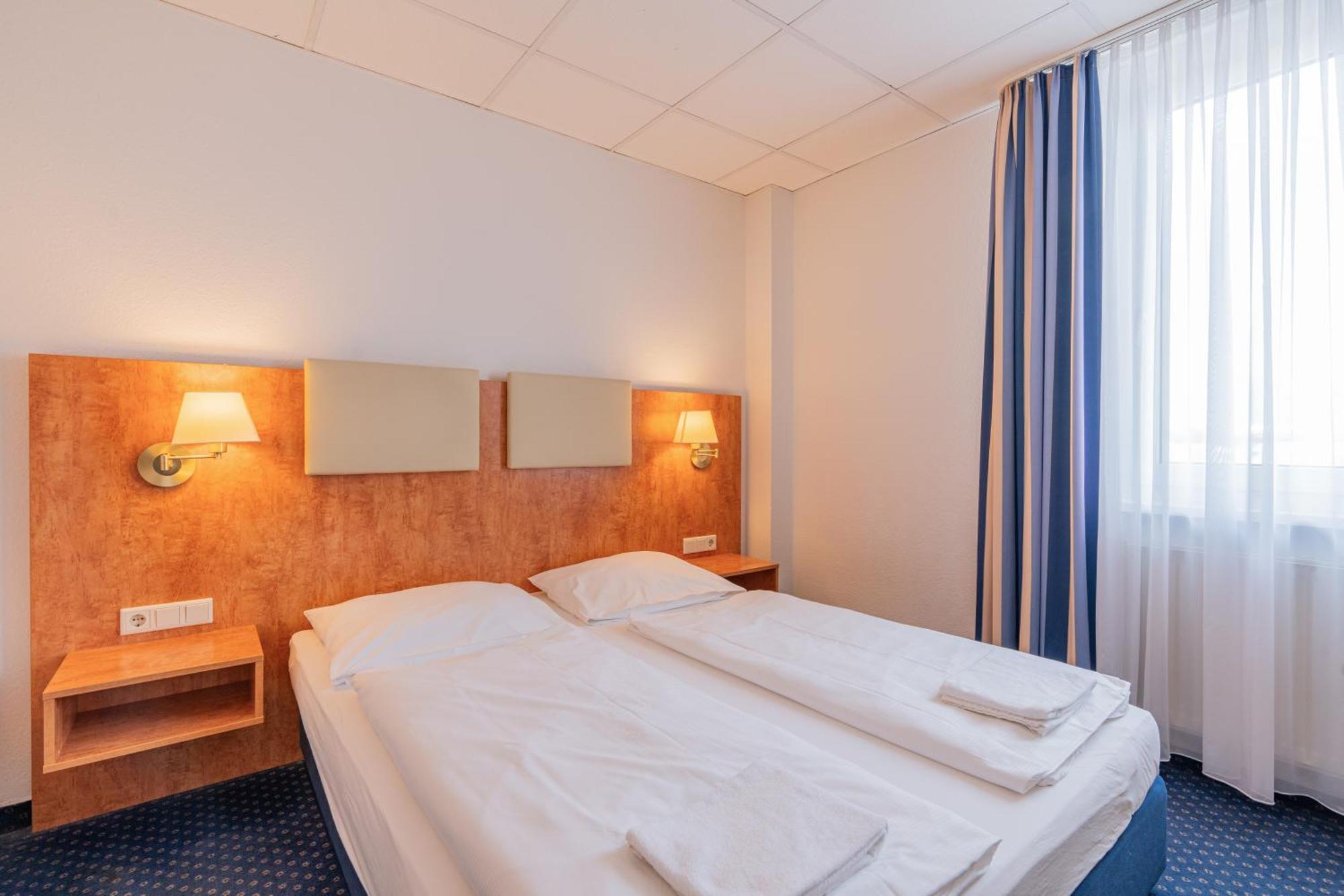 Euro-Hotel Kappel-Grafenhausen Exterior foto